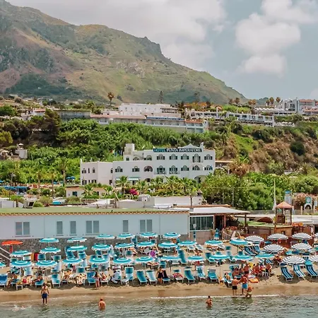 ホテル Punta Imperatore Forio di Ischia